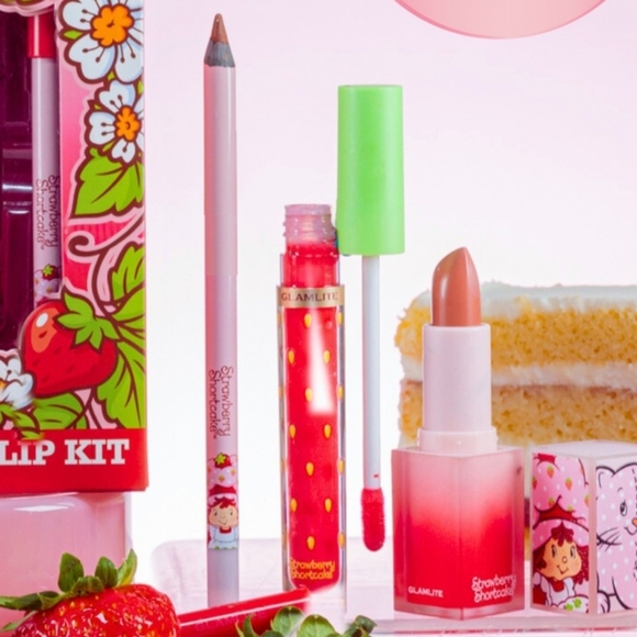 🍓 Lip Kit - Strawberry Shortcake (NWT) - Picture 2 of 3